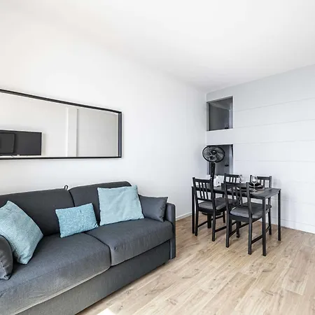 شقة Modern And Charming With Sea View - Centre