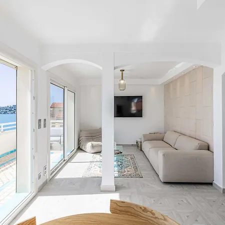 Apartment Modern And Charming With Sea View - Centre